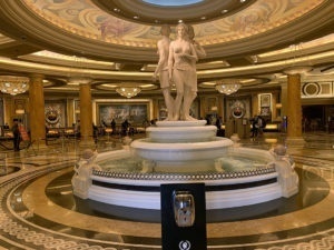 Caesars Palace entry w/ hand sanitizer for Guests