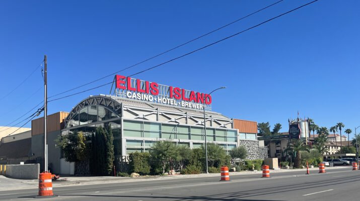 Ellis Island Hotel - Casino - Brewery Las Vegas since 1968